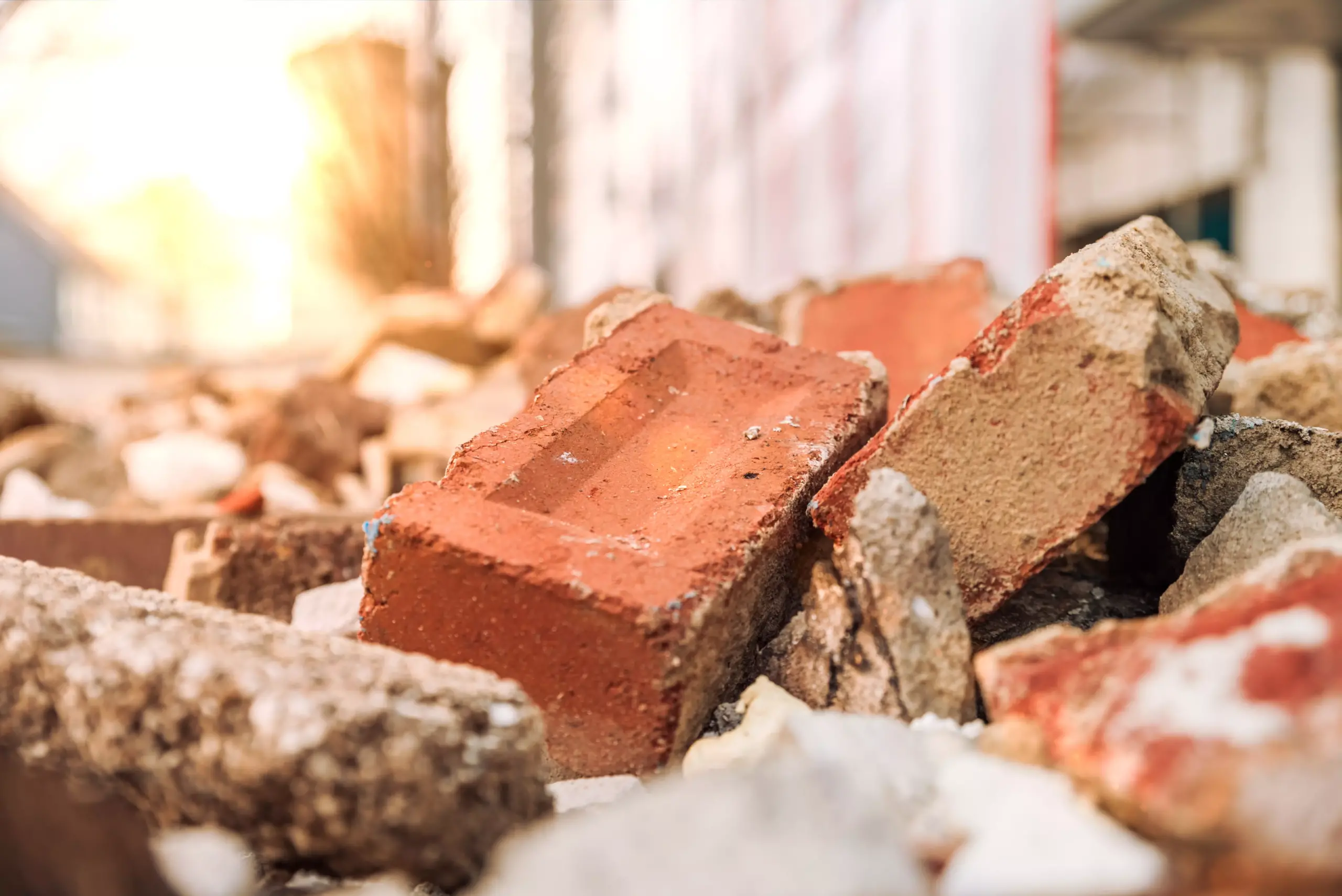 iStock-516786130 Baureinigung auf einer Baustelle